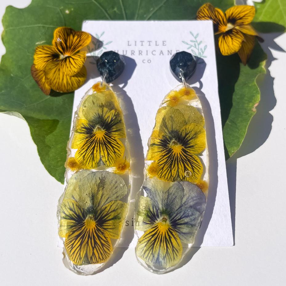 Tiger Eyes Viola Geode