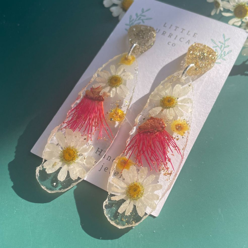 Daisy & Gum Geode Earrings