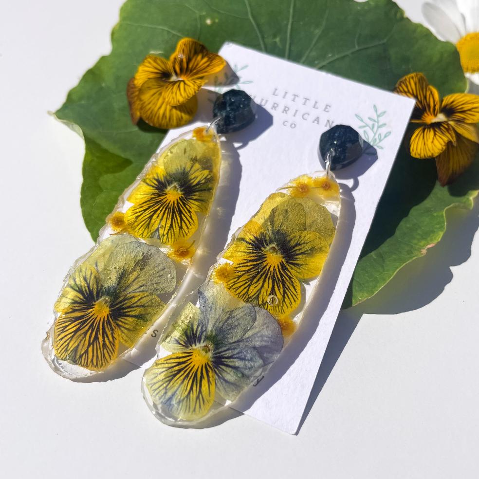 Tiger Eyes Viola Geode