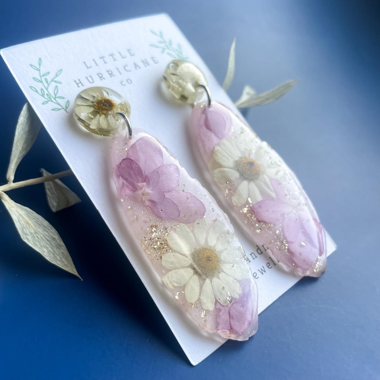 Pink Hydrangea & Daisy on Pink Geode
