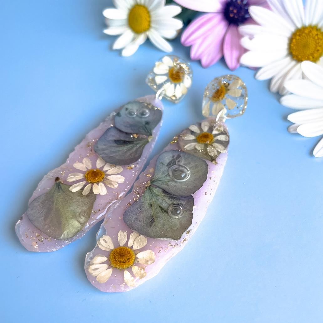 Daisy & Hydrangea garden Geode