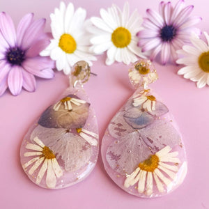 Daisy & Hydrangea Pink Teardrop Geode
