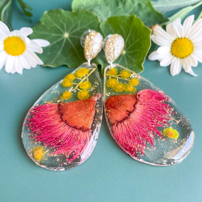 Pink Gum & Wattle Teardrop Geode