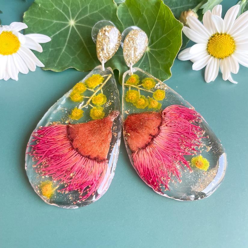 Pink Gum & Wattle Teardrop Geode