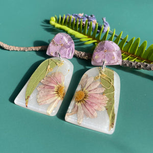 Daisy & Eucalyptus Arch Earrings