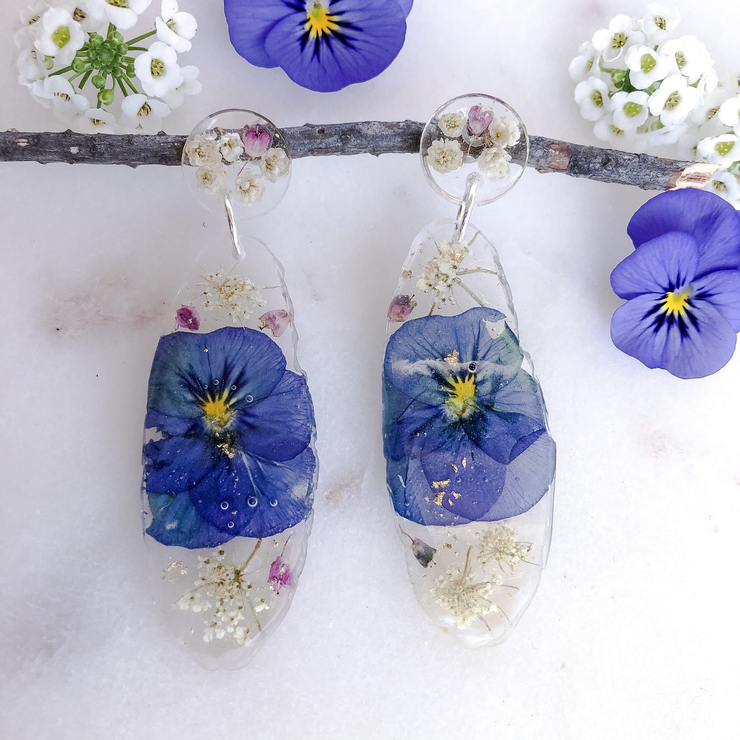 Viola & Queen Anne's Lace Geode