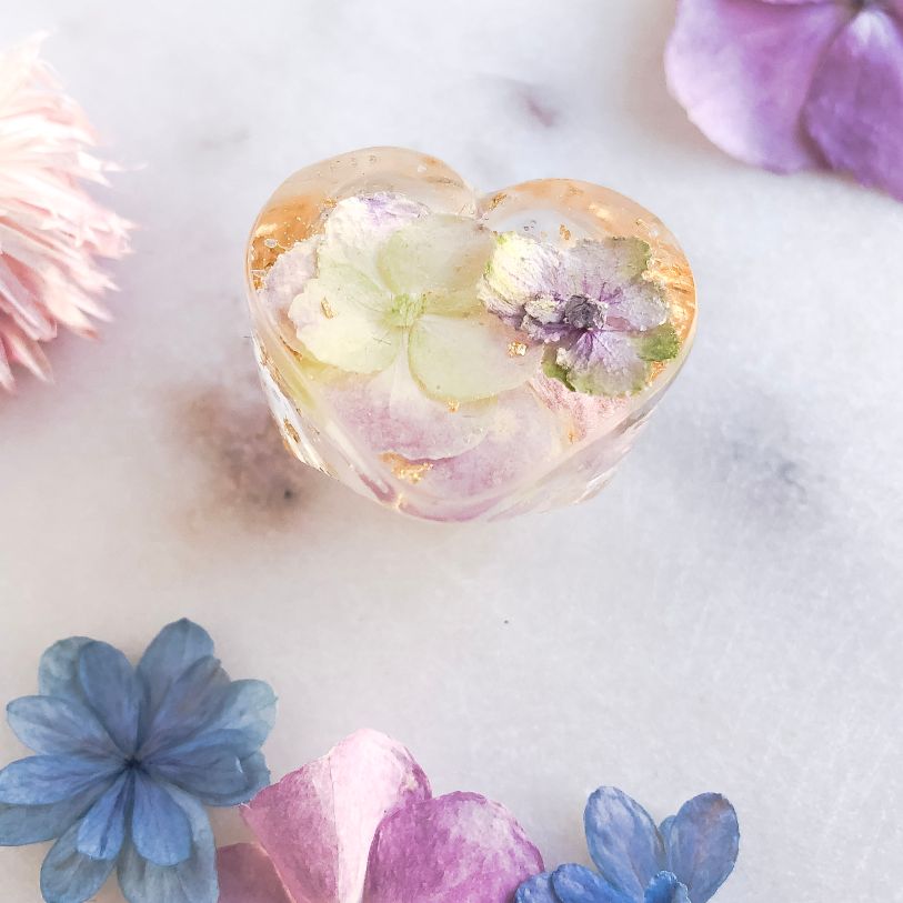 Super Statement Ring - Hydrangea Heart