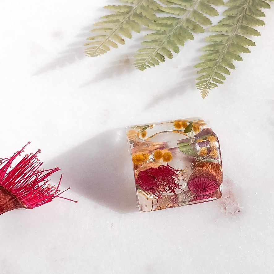 Super Statement Ring - Red Gum