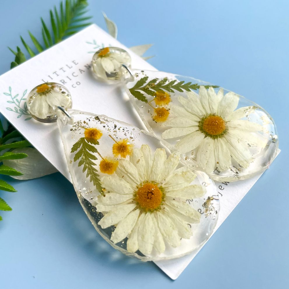 Daisy & Wattle Geode Earrings