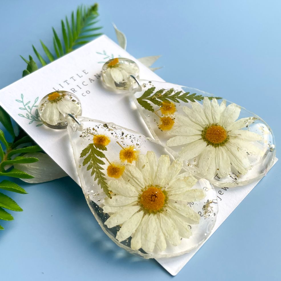 Daisy & Wattle Geode Earrings