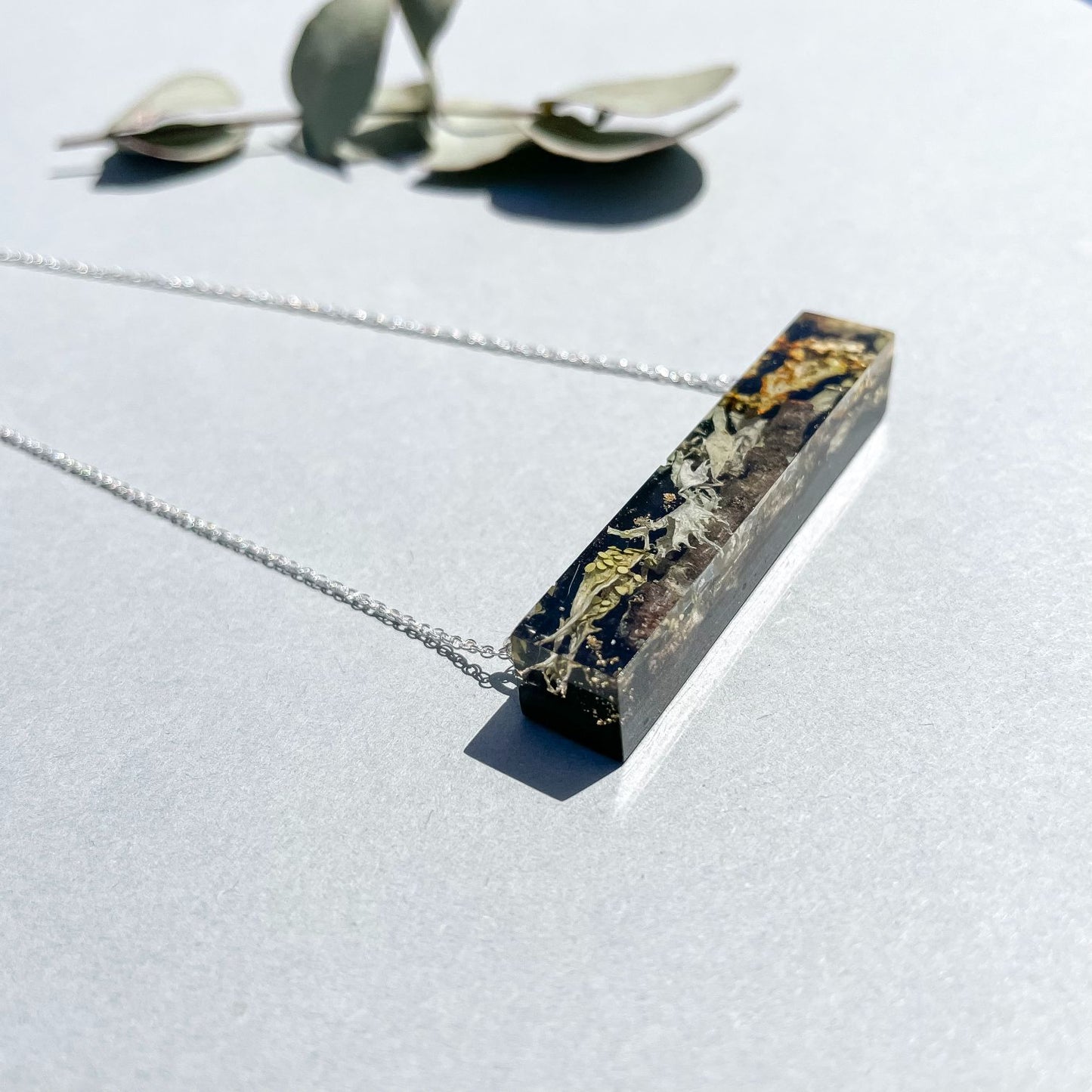Foraged Lichen Bar Necklace