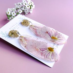 Daisy & Hydrangea Petals Pink Geode