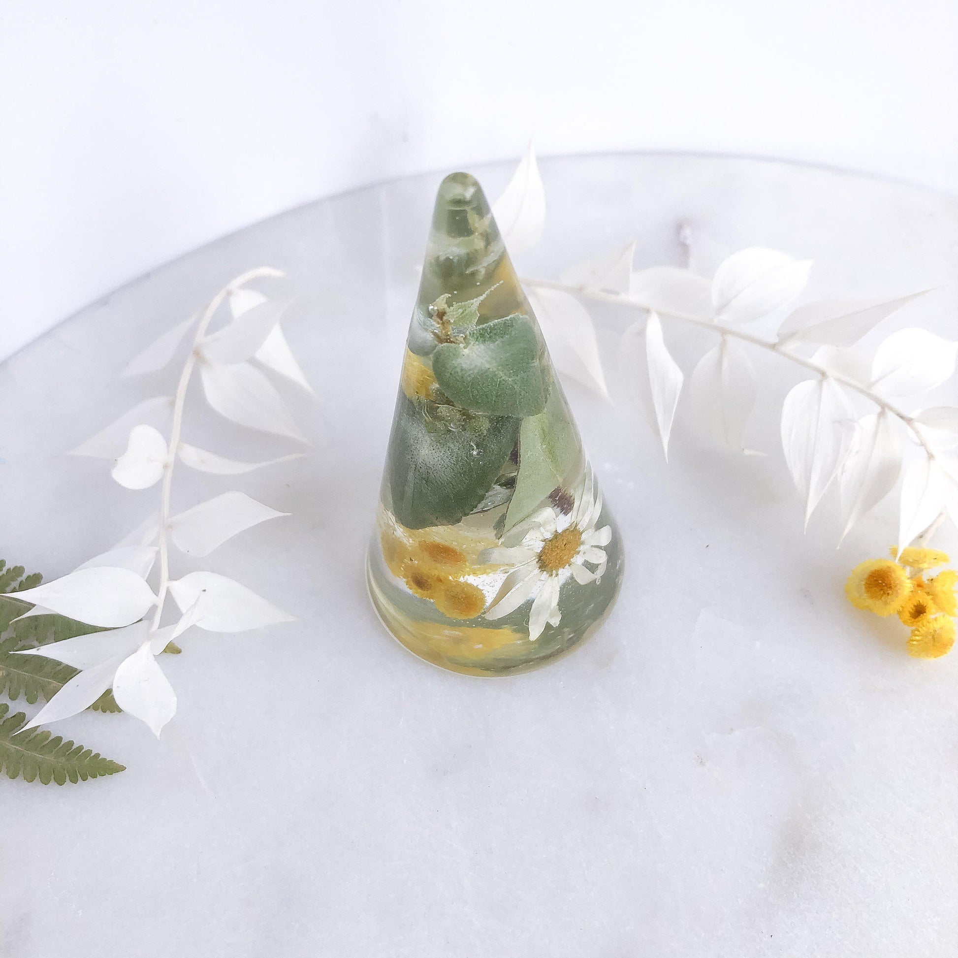 Daisy & Eucalyptus Leaves Ring Cone - Little Hurricane Co