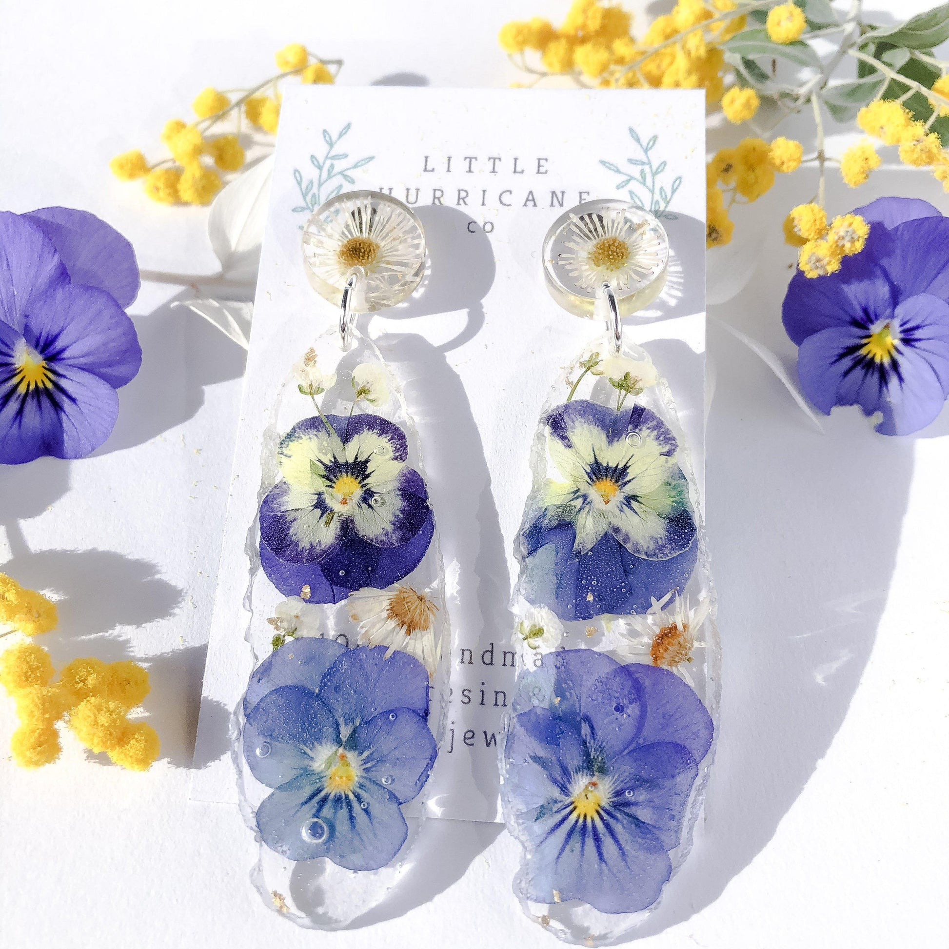 Daisy & Violas garden Geode - Little Hurricane Co