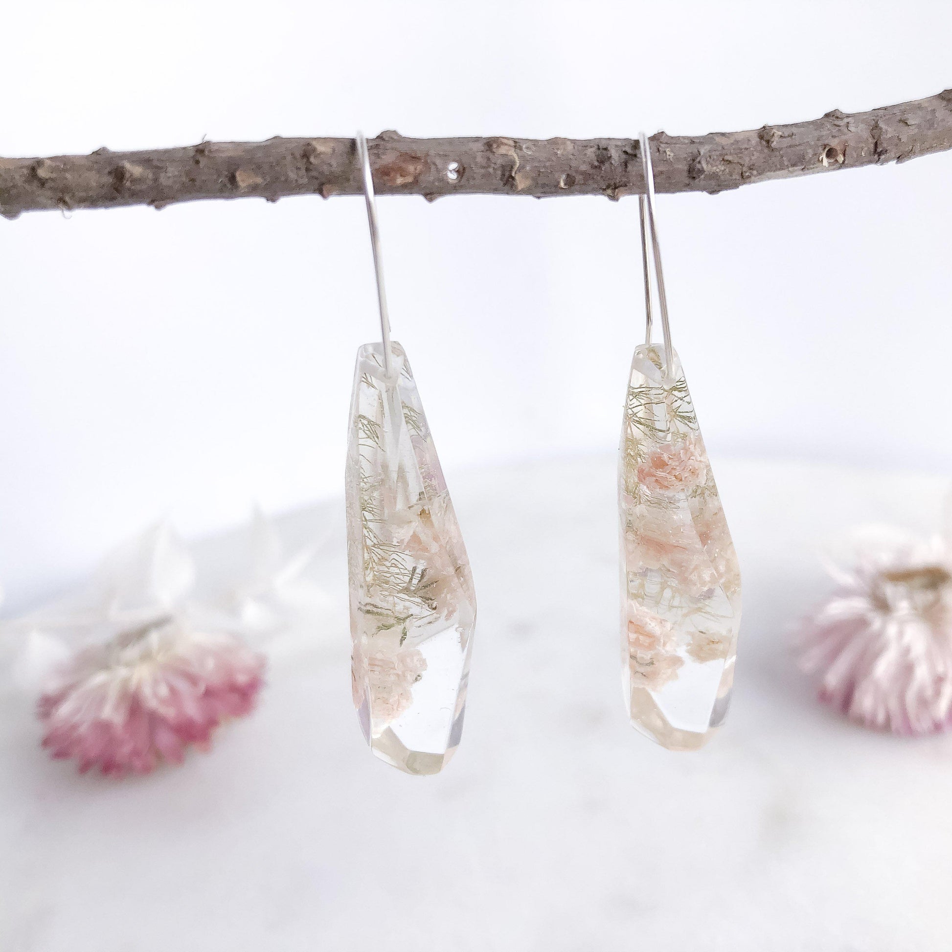 Faceted Dangles - Baby's Breath & Asparagus fern - Little Hurricane Co